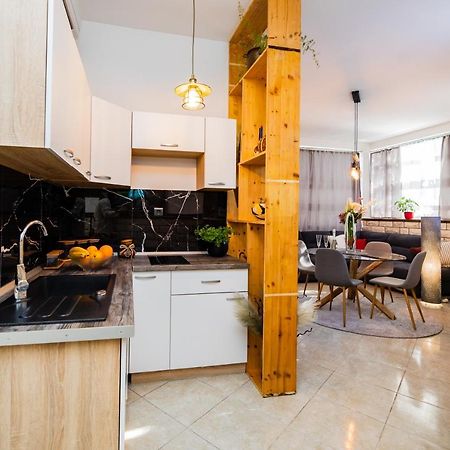 Glicinia Apartment Šibenik Екстериор снимка