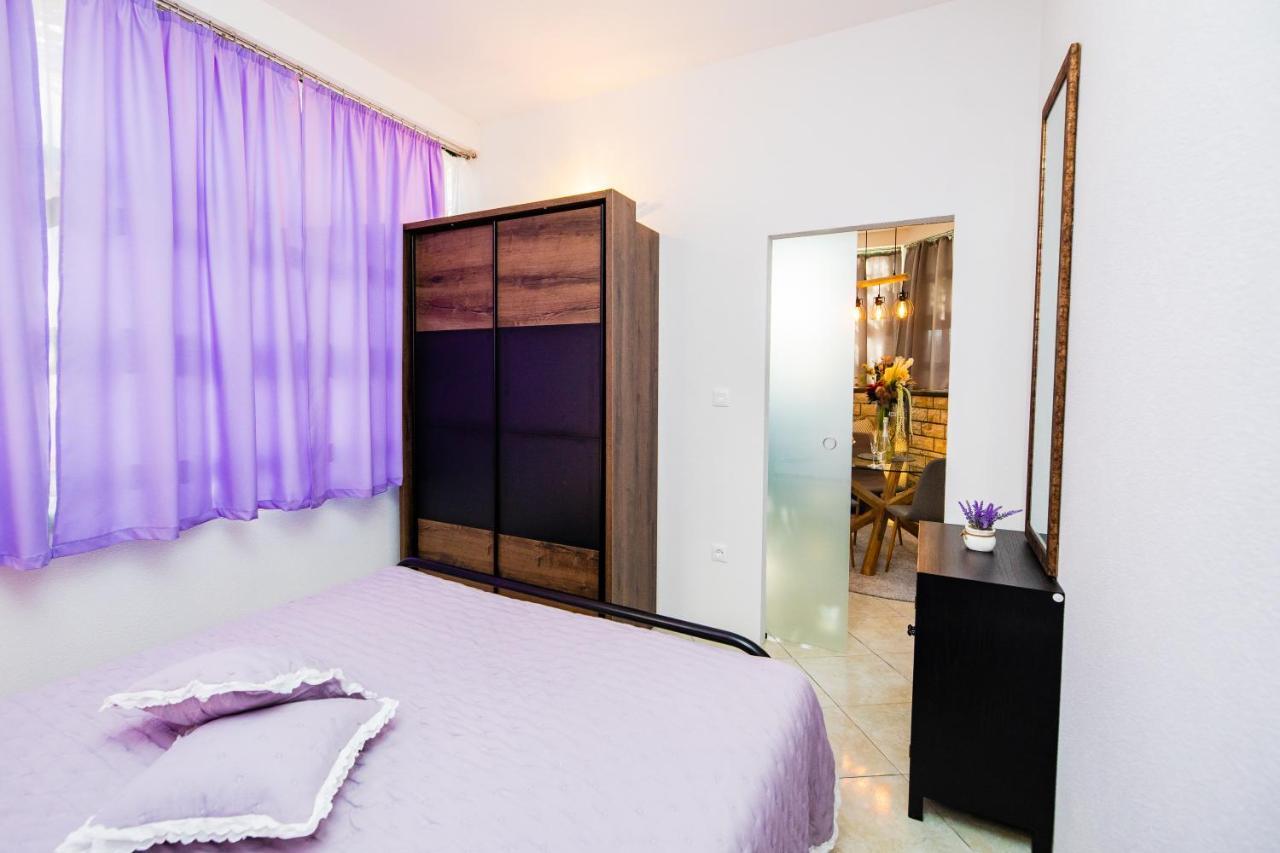 Glicinia Apartment Šibenik Екстериор снимка
