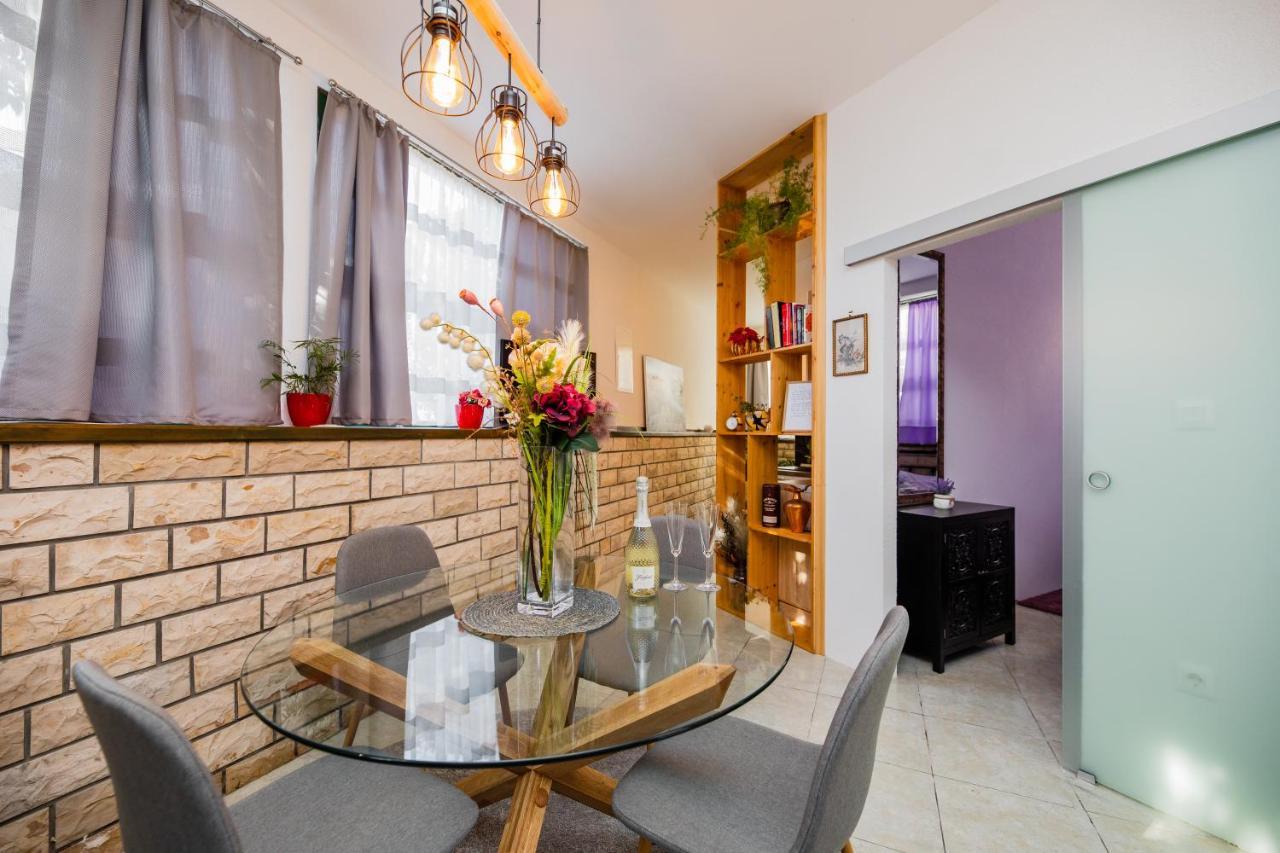 Glicinia Apartment Šibenik Екстериор снимка